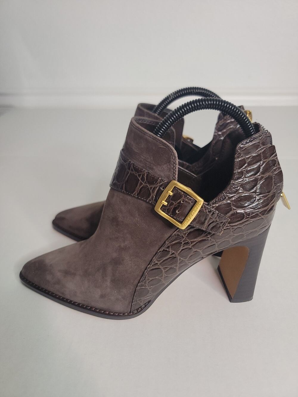 Vince Camuto Mid Shaft Croc Deninna Suede Ankle Bootie Size 8.5 Chocolate Brown